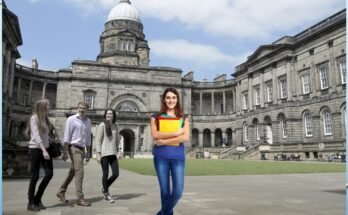 Online Learning Scholarships at Edinburgh University in the UK