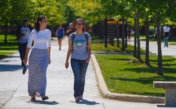 Presidential Scholarships in Eastern Michigan University (USA)