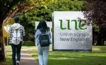 University of New England Scholarships - Study in Australia