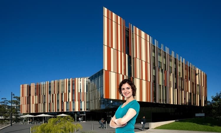 Vice-Chancellor’s International Scholarship at Macquarie University